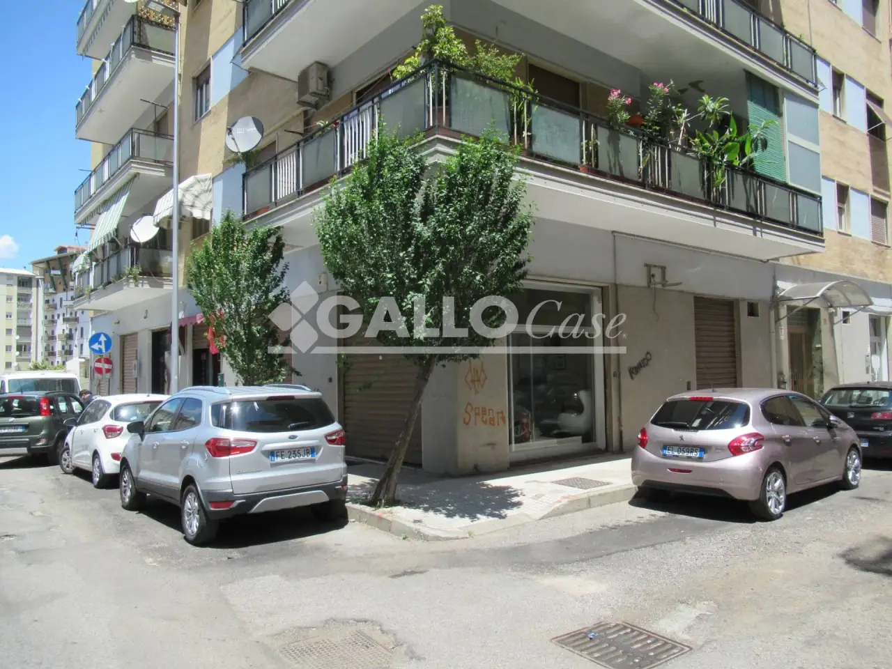 Negozio in Via Zanotti Bianco, 87100, Cosenza, Cosenza, {3} - Foto 1
