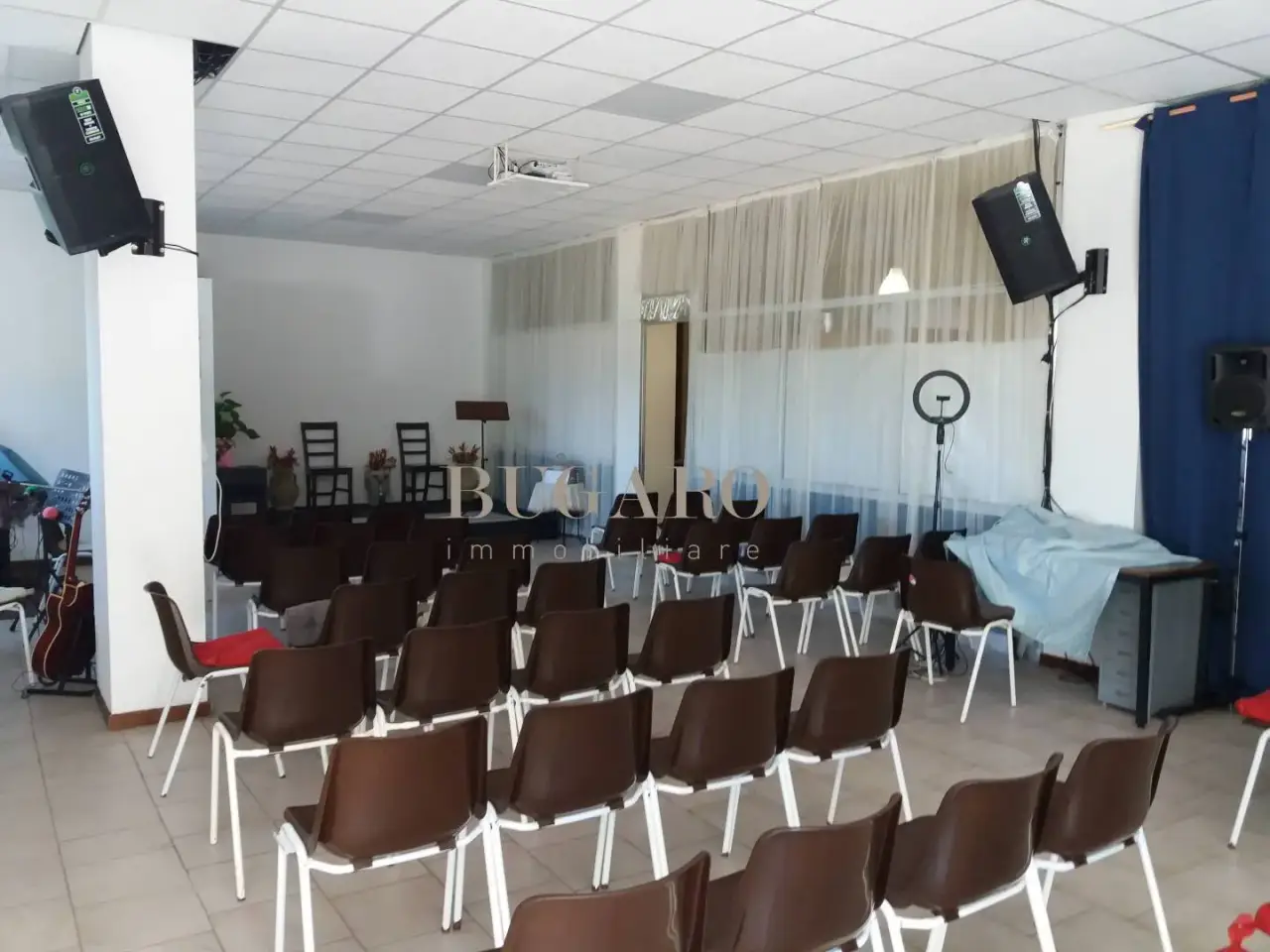 Negozio in , Ancona, {3} - Foto 2