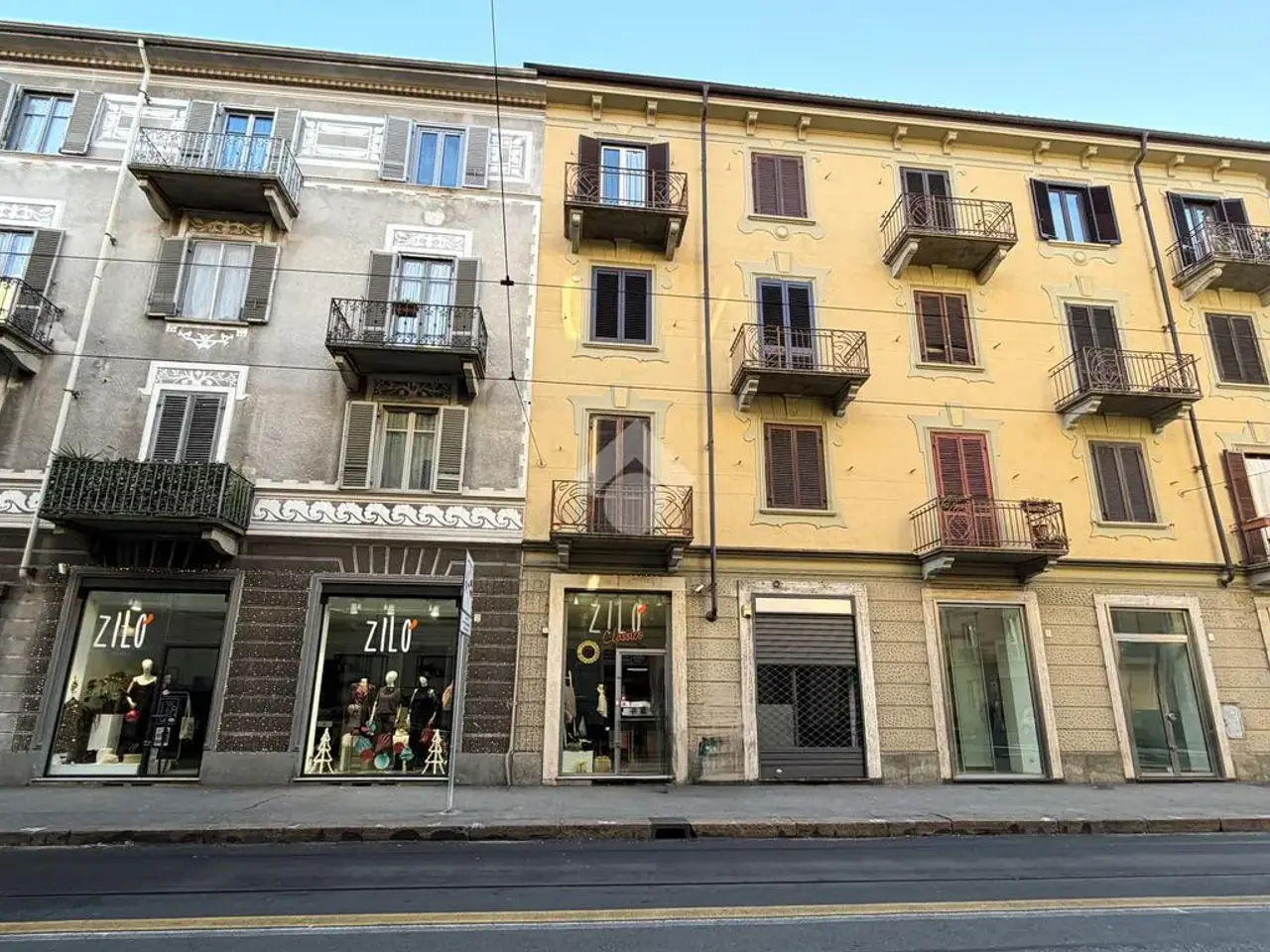 Negozio in Via Chiesa della Salute 18, Torino, {3} - Foto 1