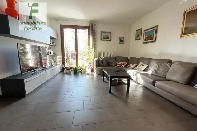 Apartament in Via Marconi, Vigodarzere - Photo 1