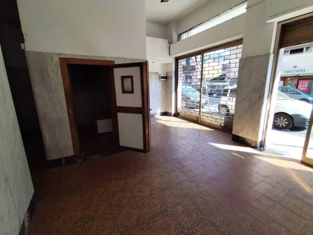 Negozio in Via Galileo Galilei, Sanremo, {3} - Foto 1