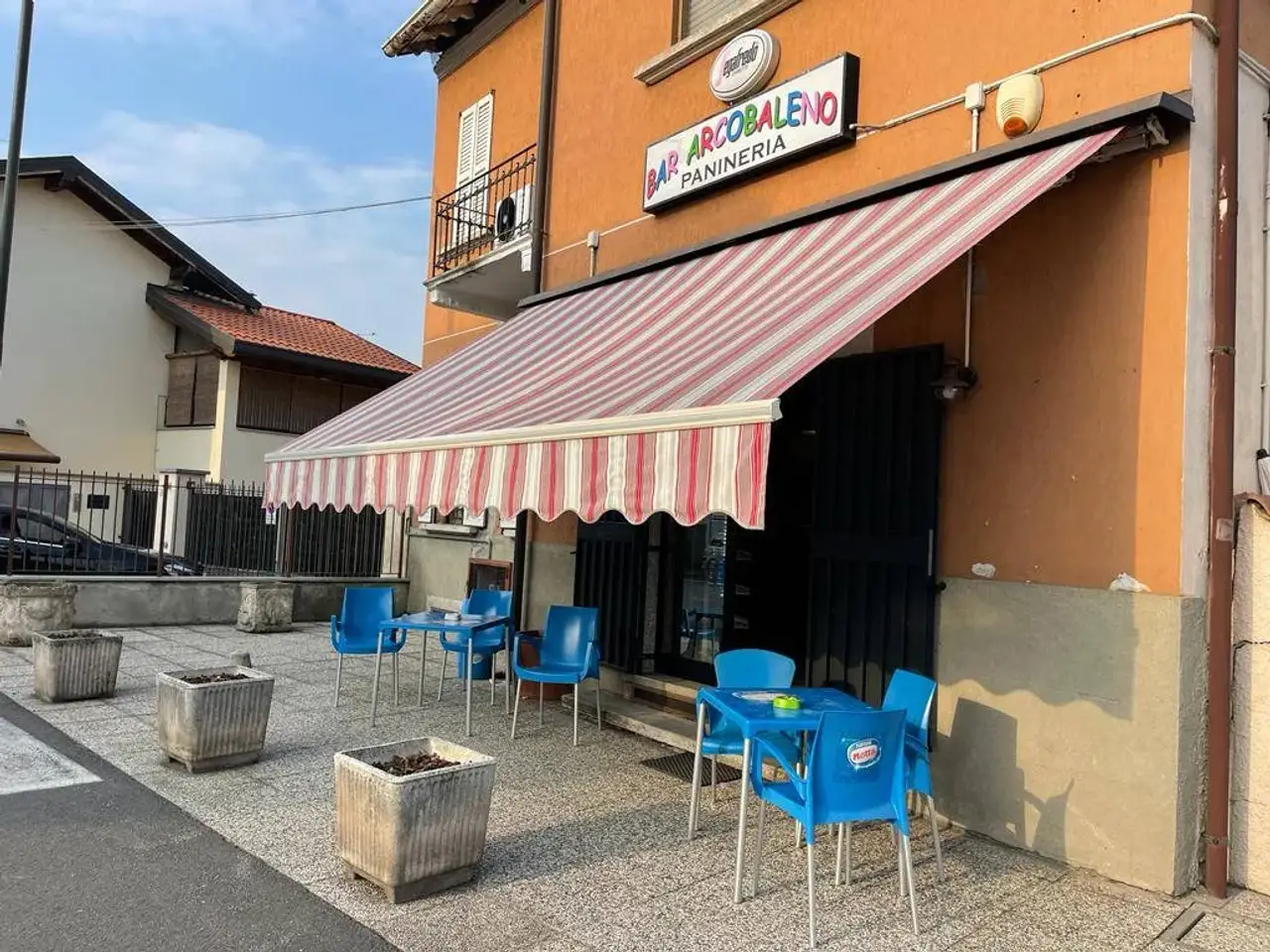 Negozio in Via Sant'Anna, Siziano, {3} - Foto 1