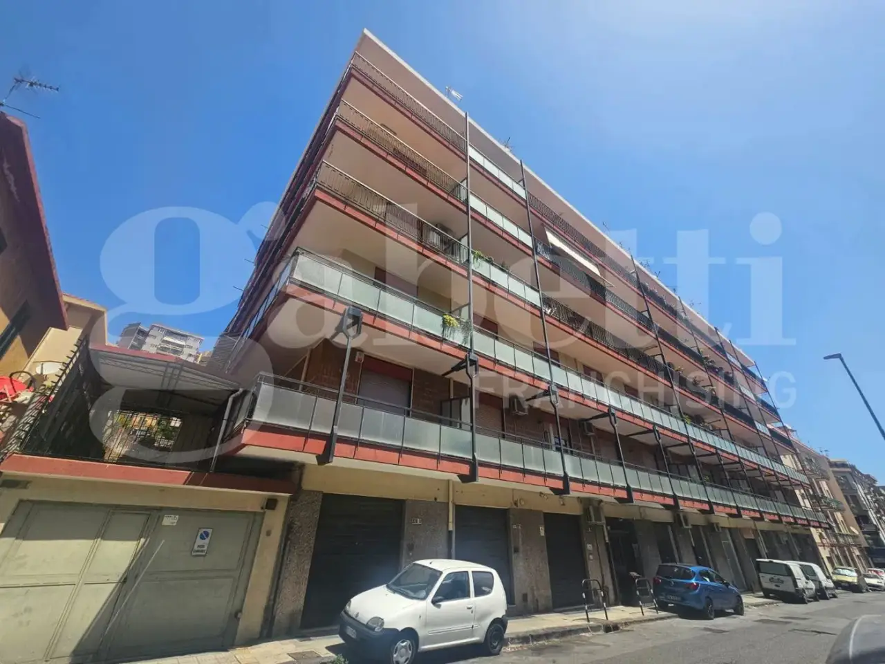 Negozio in Via Santa Marta 278, Messina, {3} - Foto 1