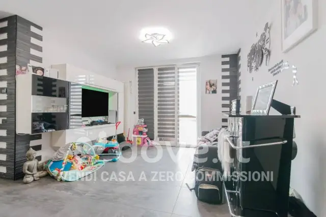 3-room flat in Via Papa Giovanni Paolo IIº 8, San Giuliano Milanese - Photo 1