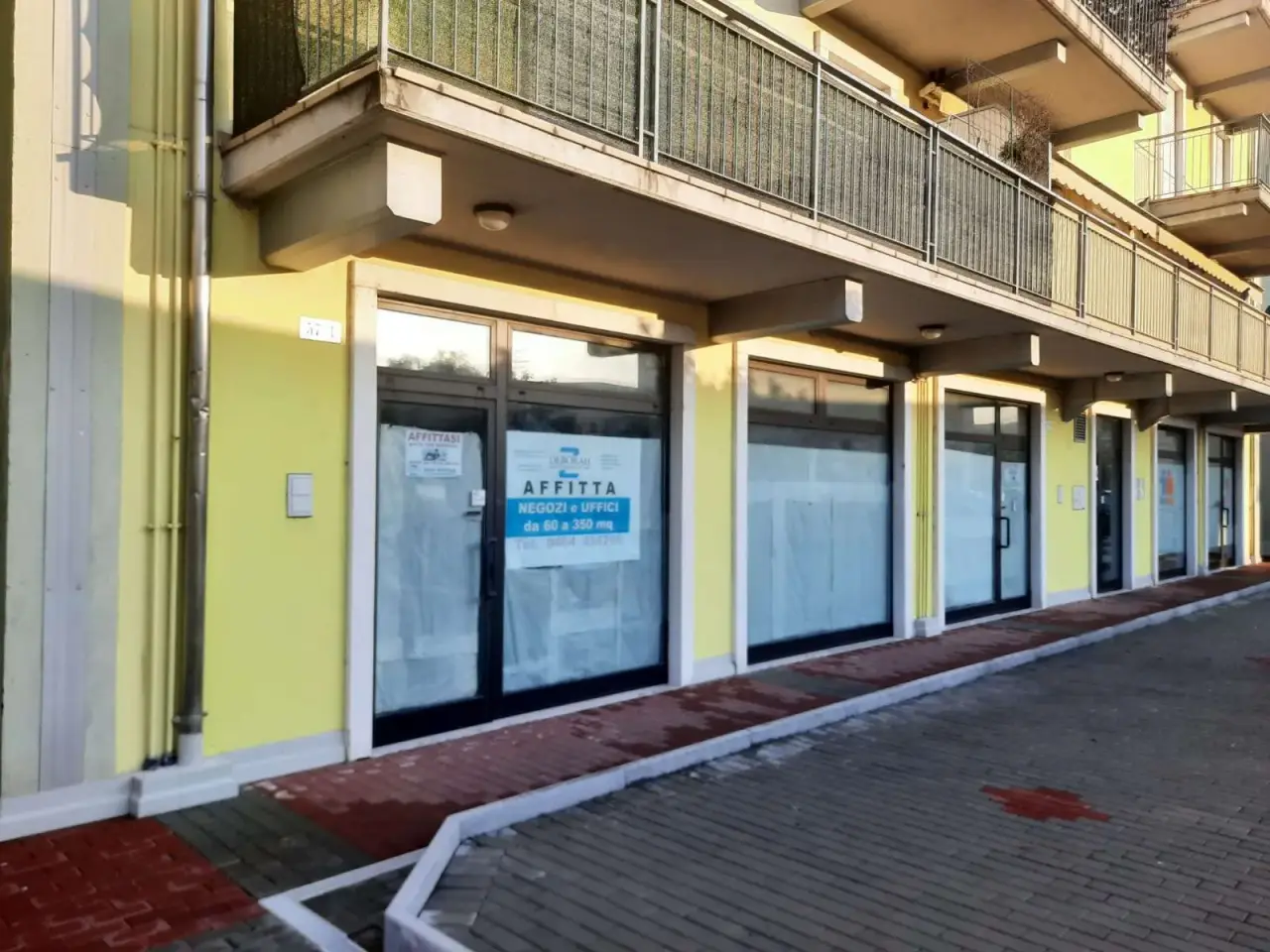 Negozio in Via Maioliche  57, Rovereto, {3} - Foto 2