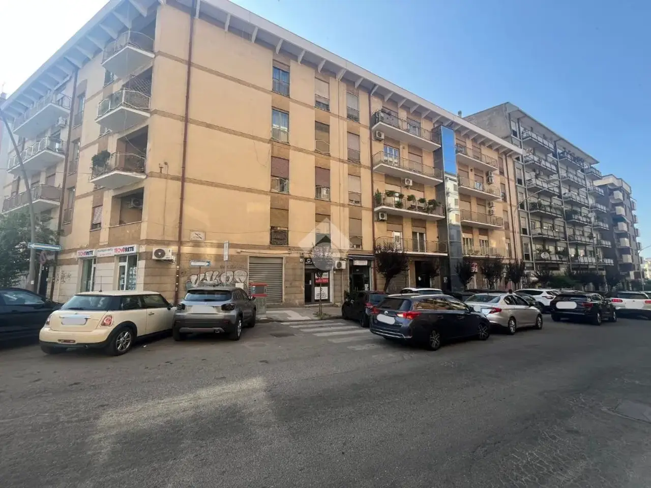 Negozio in Corso Luigi Fera 69, Cosenza, {3} - Foto 1