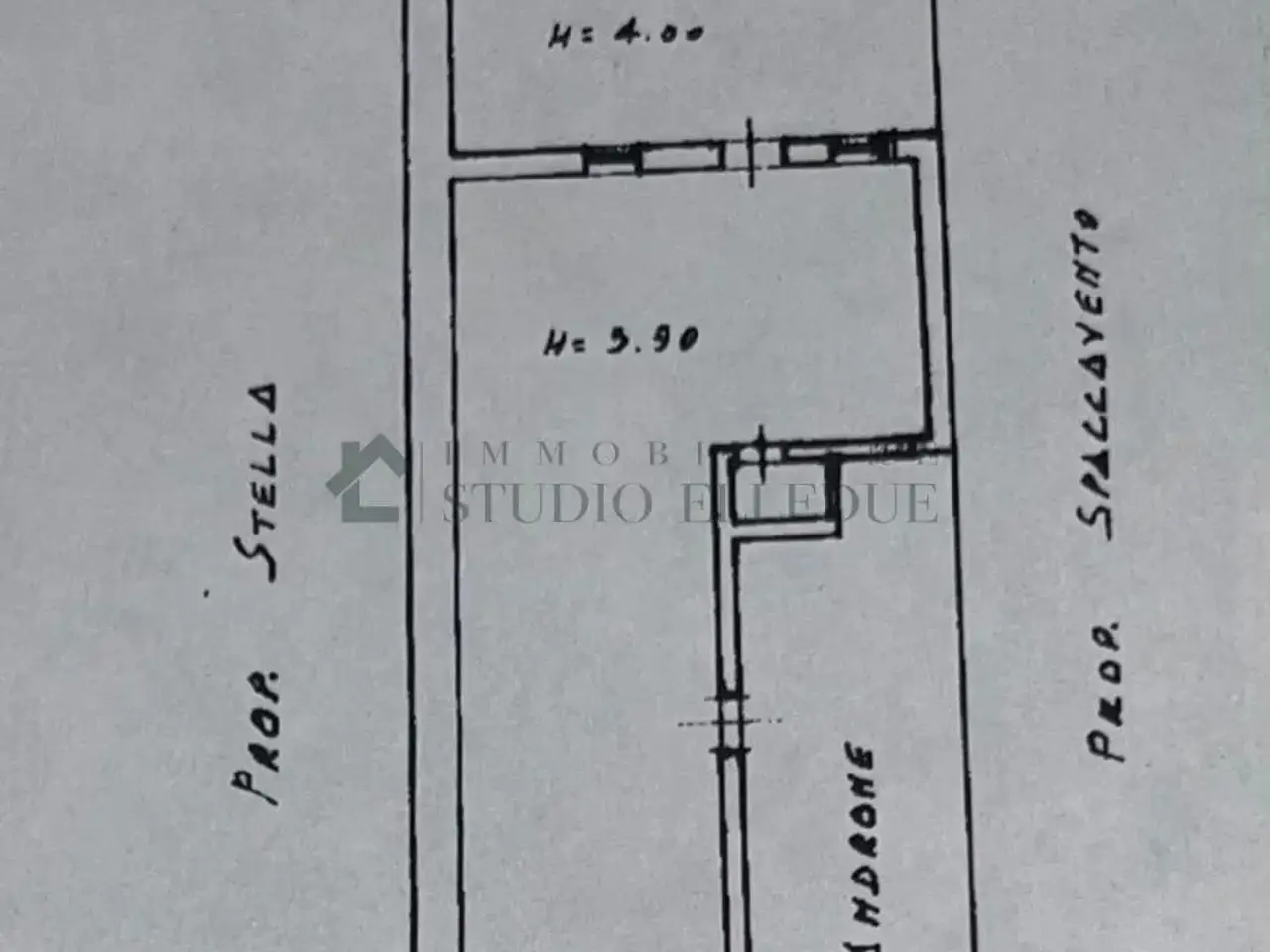 Negozio in Via Francesco Petrelli 17, Bari, {3} - Planimetria 1