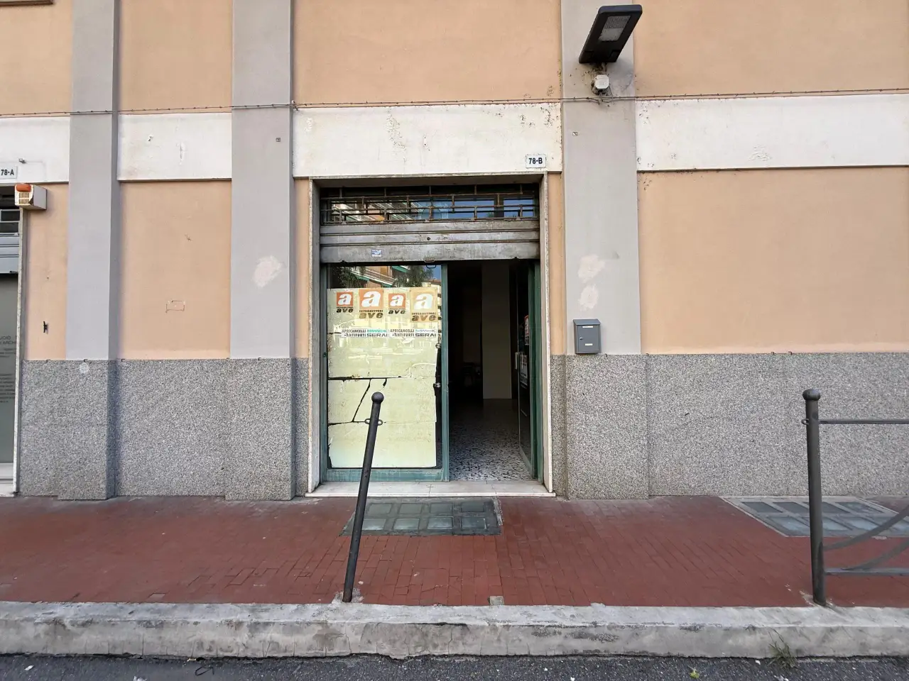 Magazzino in Via della Cornice 78b, Taggia, {3} - Foto 1
