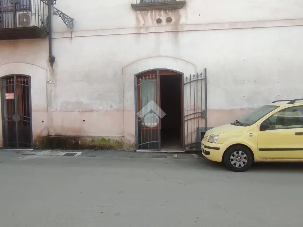 Negozio in Via Appia 122, Santa Maria A Vico, {3} - Foto 2