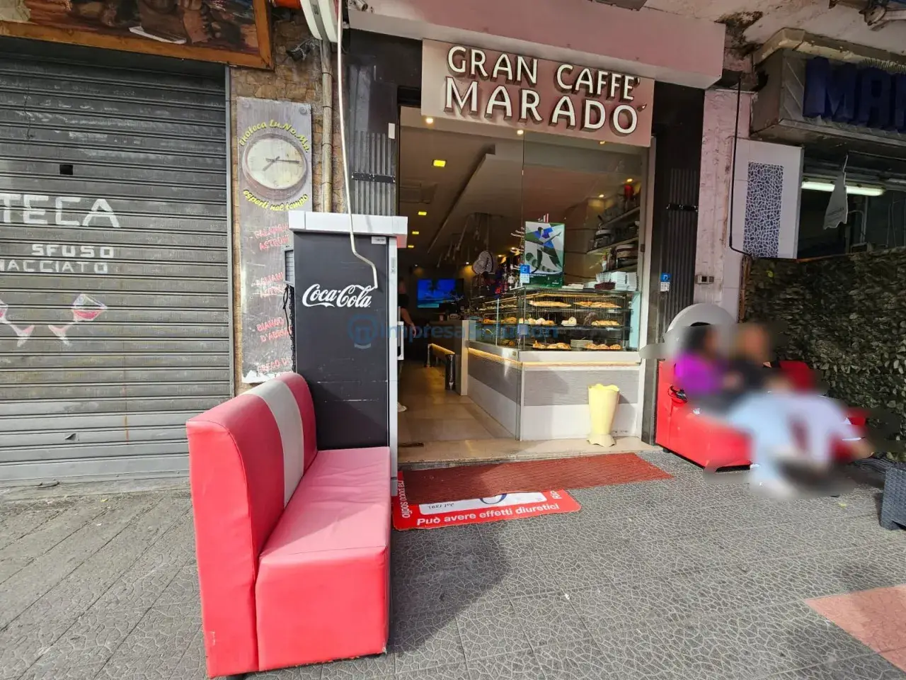 Bar in Viale Cavalleggeri d'Aosta, Napoli, {3} - Foto 2