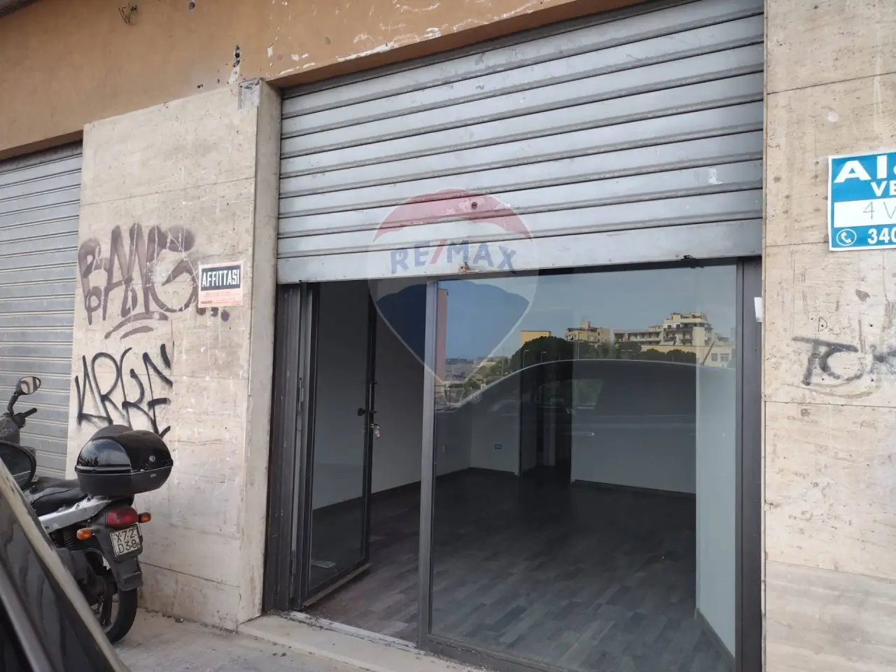 Negozio in Via Giuseppe Verdura 12, Catania, {3} - Planimetria 1