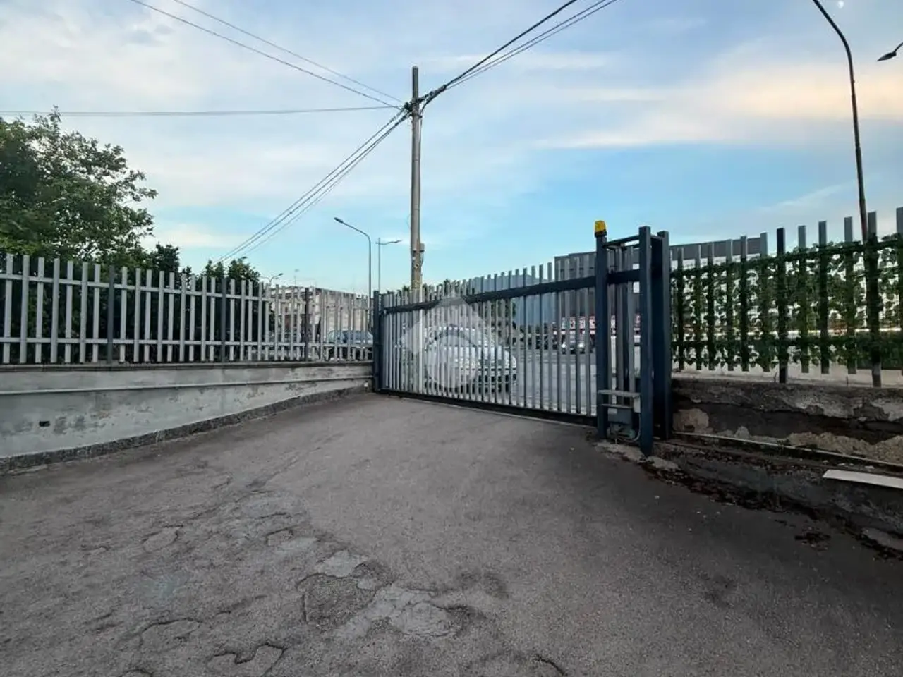 Magazzino in Via Calabrese 65, Pollena Trocchia, {3} - Foto 2