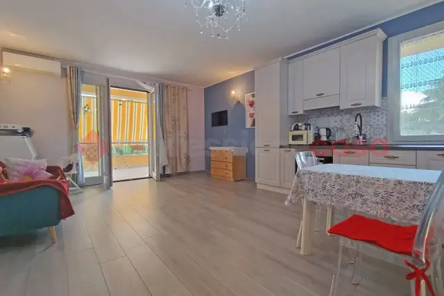 2-room flat in {3}, Viale Marconi - Photo 1