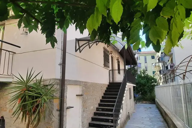 Mansion in Via Fratelli Tardito 4, Rapallo - Photo 1