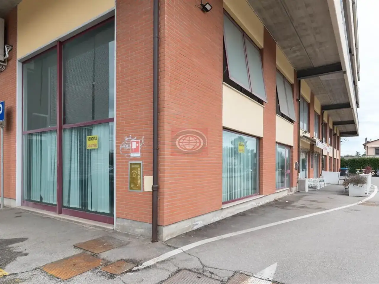 Negozio in , Cesena, {3} - Foto 2