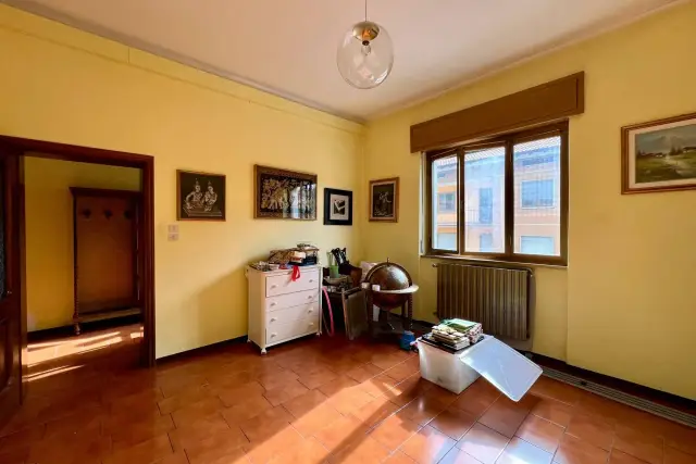 3-room flat in Via Barzini, Nembro - Photo 1