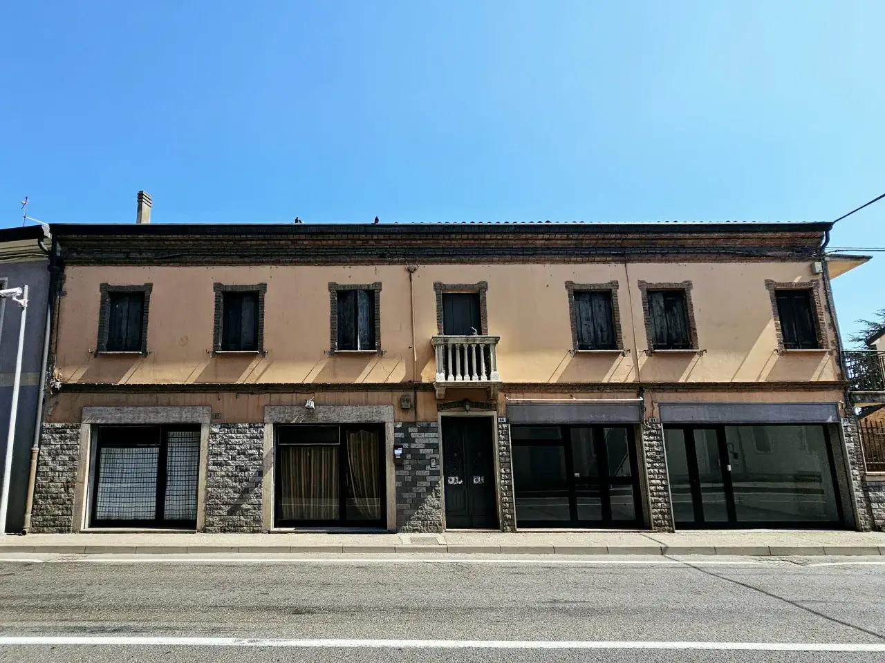 Negozio in Via Roma, Borgo Veneto, {3} - Foto 1