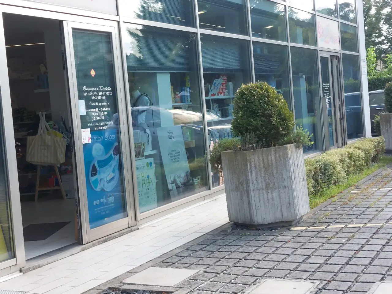 Negozio in , Imola, {3} - Foto 1