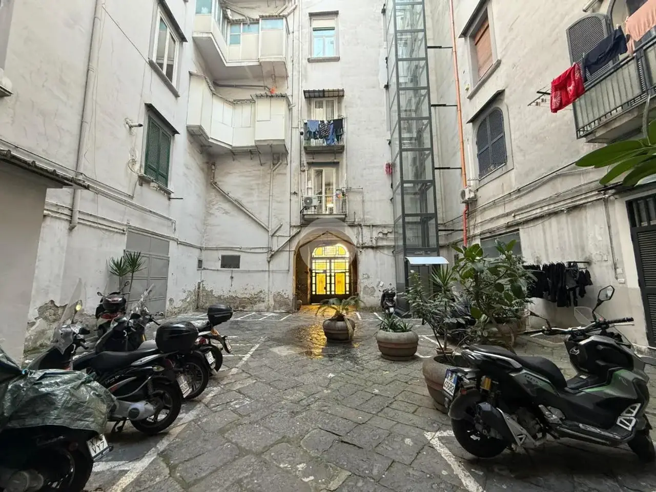 Magazzino in Via Matteo Renato Imbriani 108, Napoli, {3} - Foto 2