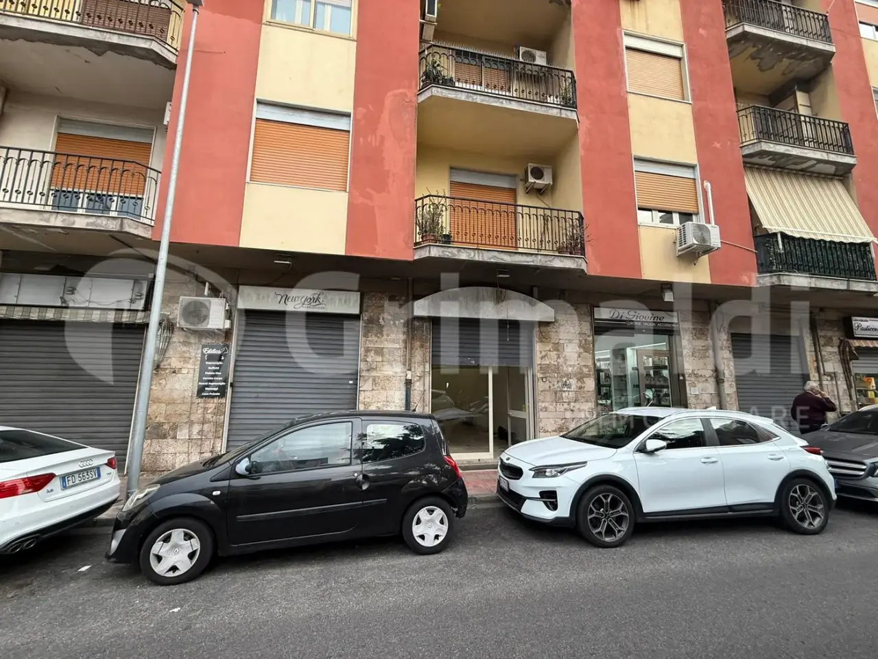 Negozio in Via Marco Polo  103, Messina, {3} - Foto 1