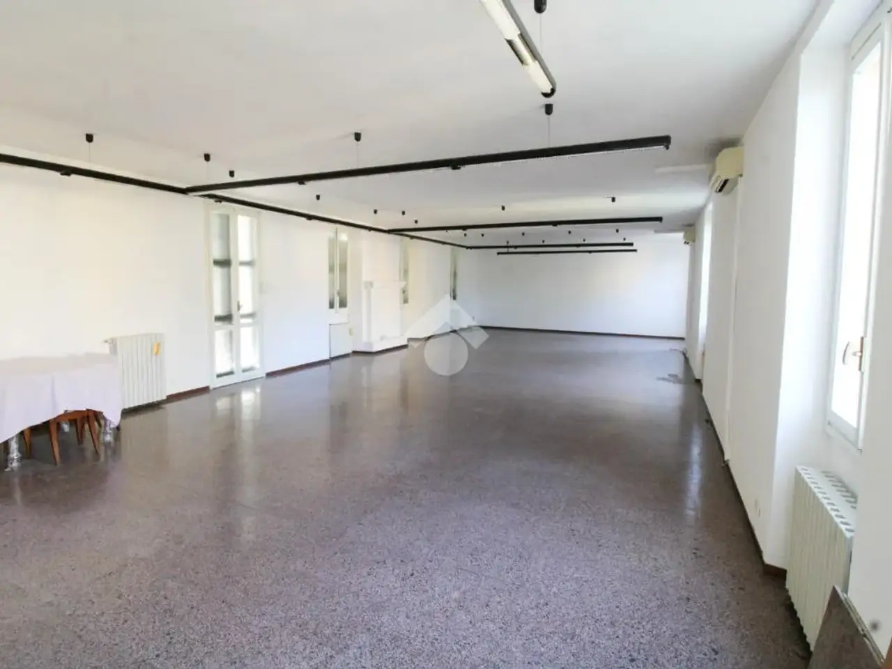Ufficio in Via Pier Maria Bagnadore 44, Orzinuovi, {3} - Foto 1