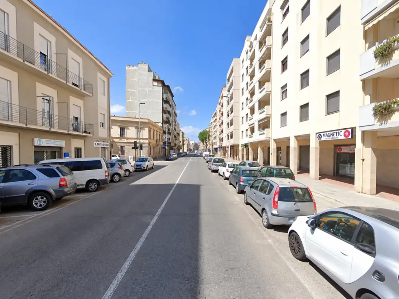 Negozio in Viale Sant'Avendrace 131-133, Cagliari, {3} - Foto 2