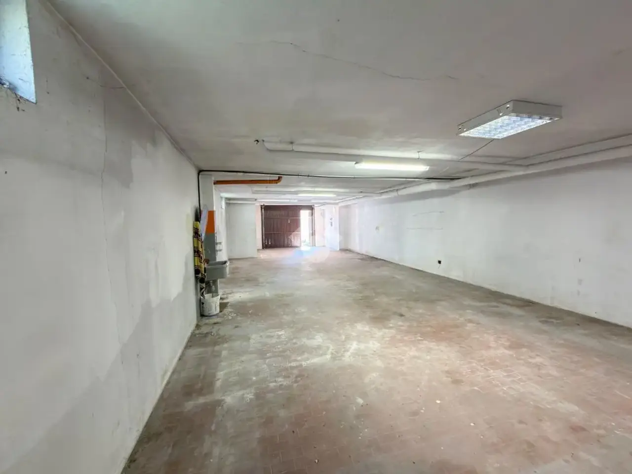 Magazzino in Via Privata Gavazzi, Valmadrera, {3} - Foto 2