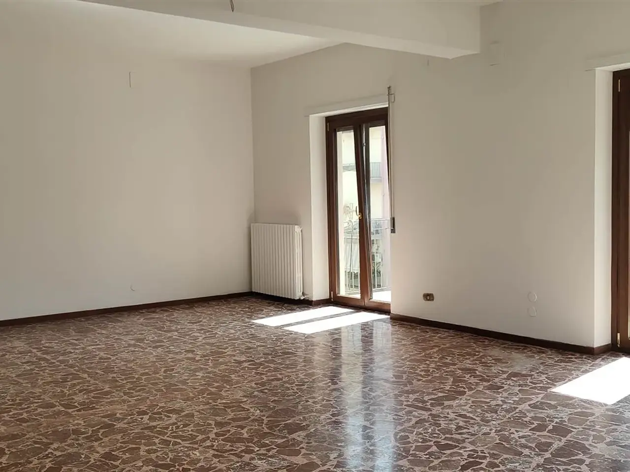 Ufficio in Via delle Medaglie d'Oro, Cosenza, {3} - Foto 2