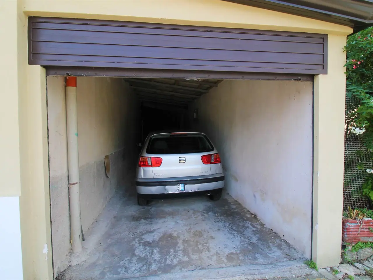 Parcheggio chiuso in , Atina, {3} - Foto 1