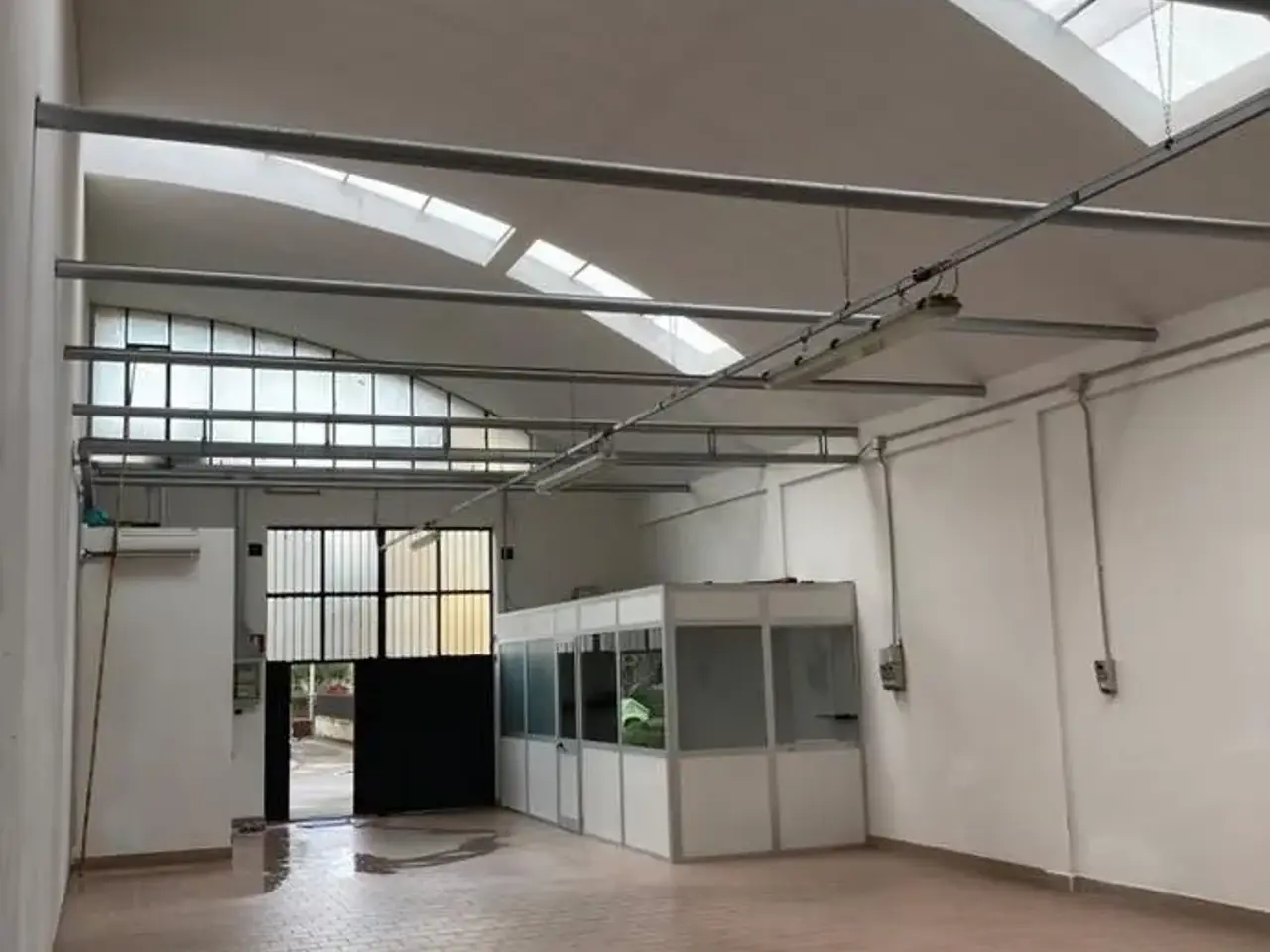 Laboratorio in , Prato, {3} - Foto 1