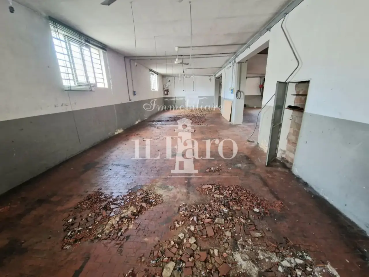 Laboratorio in Abernacolo 50013, Campi Bisenzio, {3} - Foto 1
