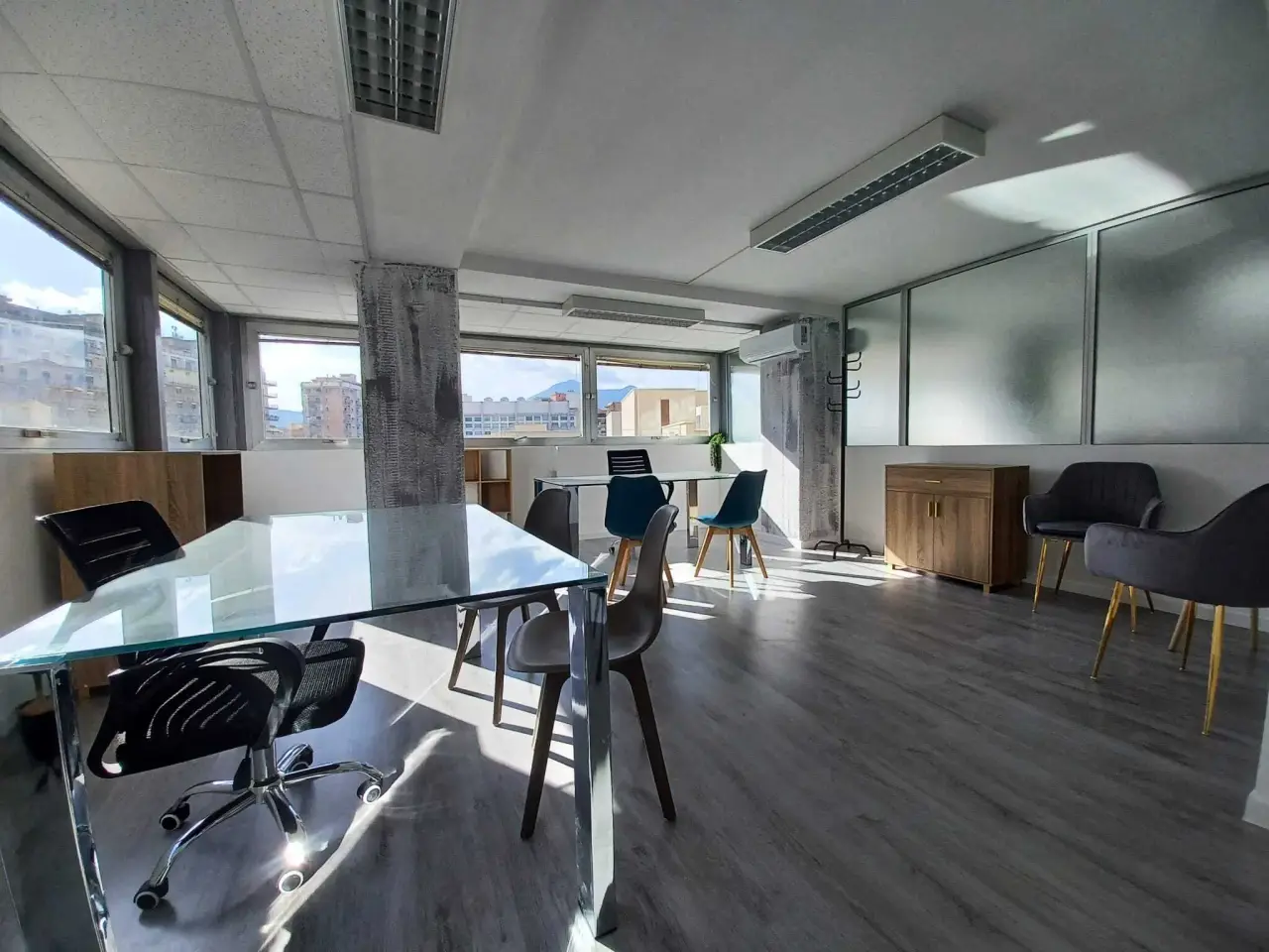 Azienda in , Palermo, {3} - Foto 2