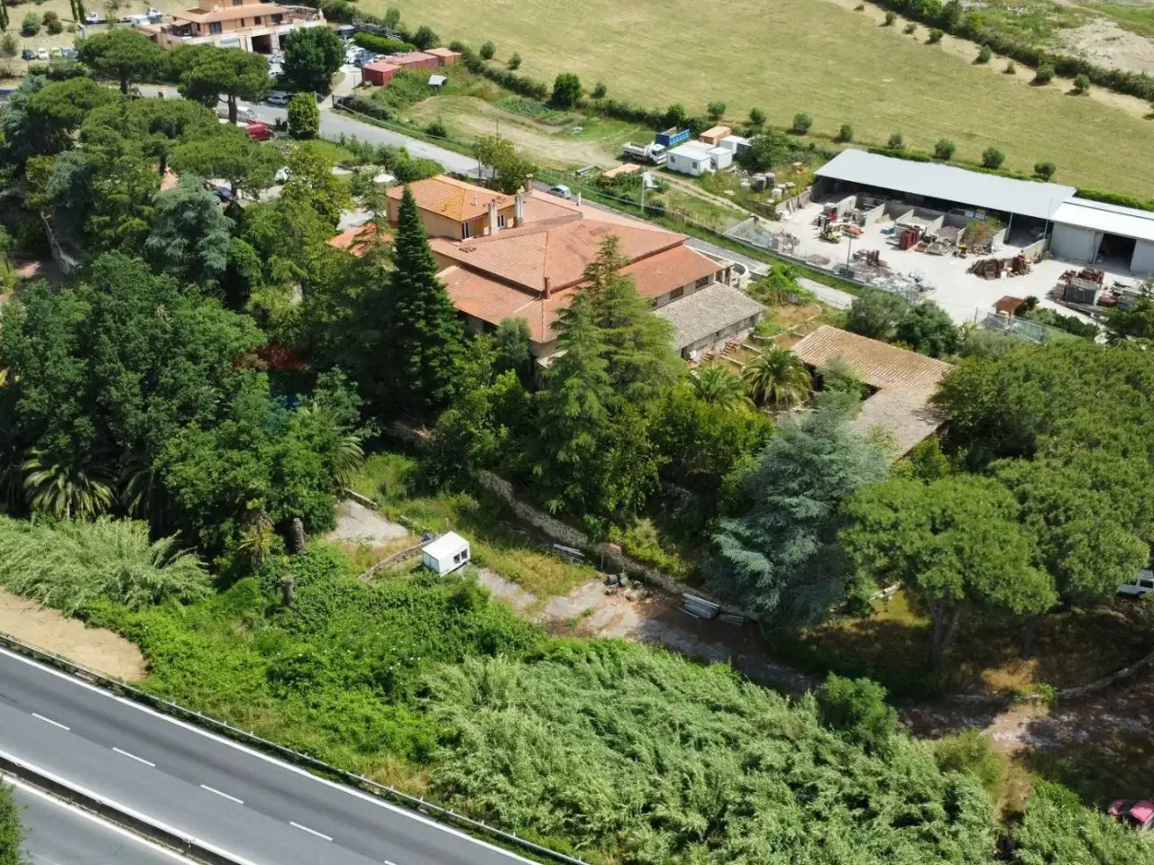 Esercizio commerciale in , Campagnano Di Roma, {3} - Foto 1