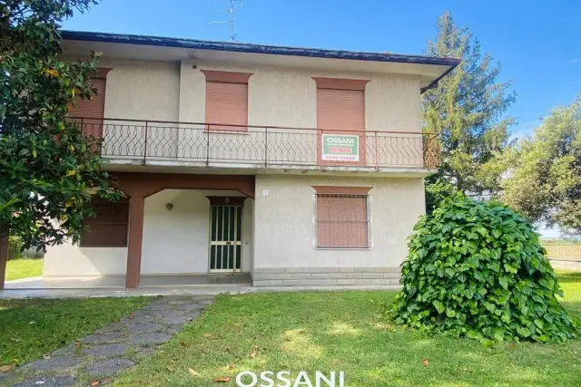 Detached house in Via Caroli 2, Faenza - Photo 1