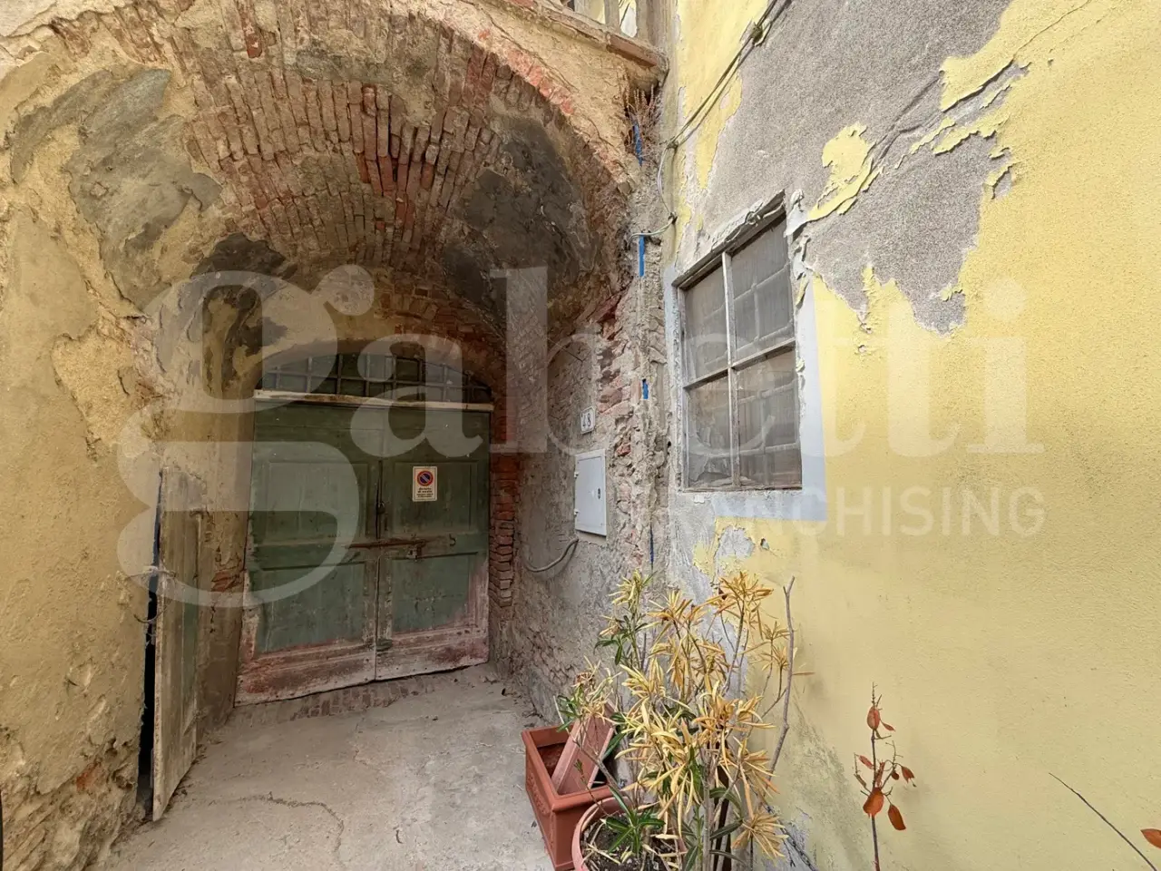 Magazzino in , Palaia, {3} - Foto 1
