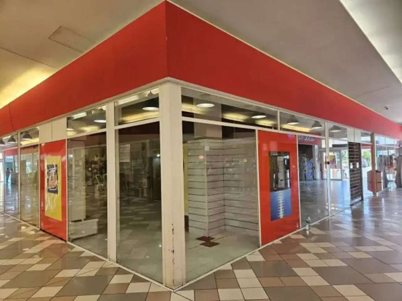Negozio in Via Varese, Gallarate, {3} - Foto 1