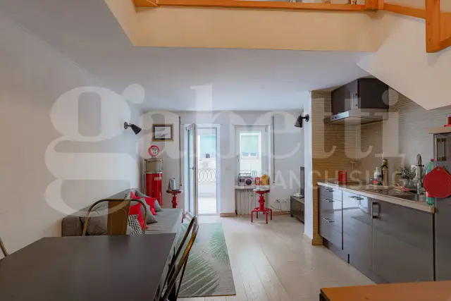 2-room flat in Via Archimede , Roma - Photo 1