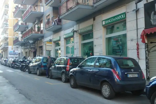 Shop in Via Eduardo Nicolardi, Napoli - Photo 1