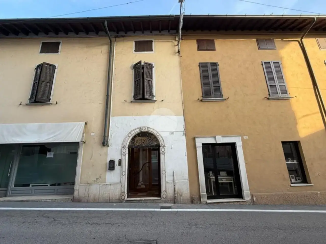 Negozio in Via della Repubblica 18, Lonato, {3} - Foto 2