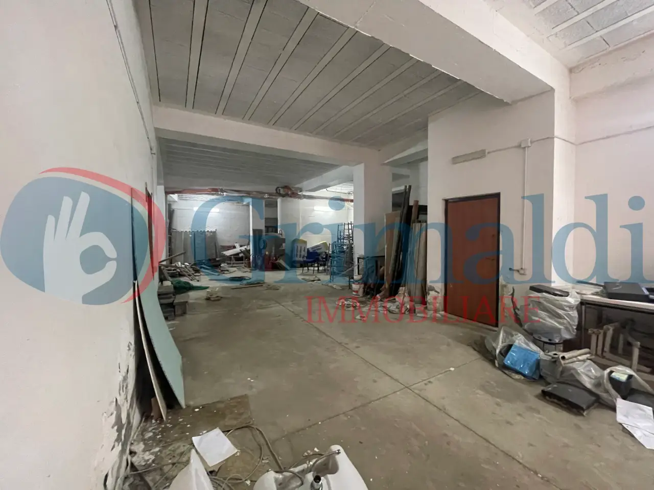 Magazzino in Via Contesse 1, Messina, {3} - Foto 2