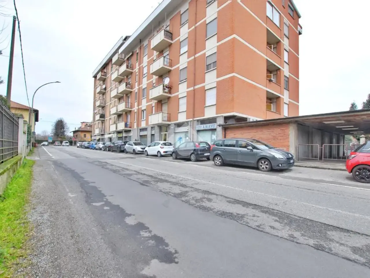 Negozio in Via Martiri d'Italia 5, Caluso, {3} - Foto 2