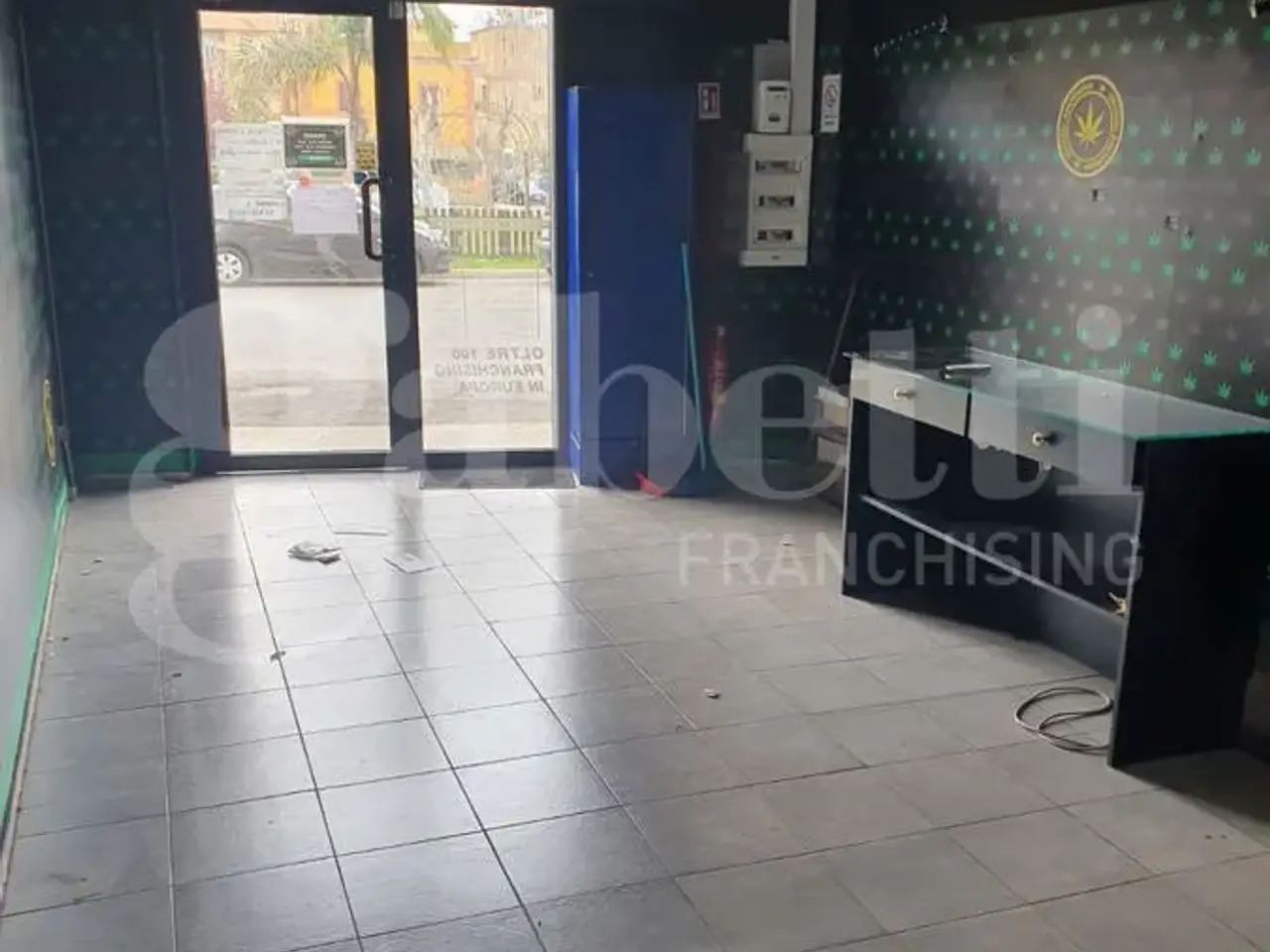 Negozio in Via Ancona  38, Ladispoli, {3} - Foto 2