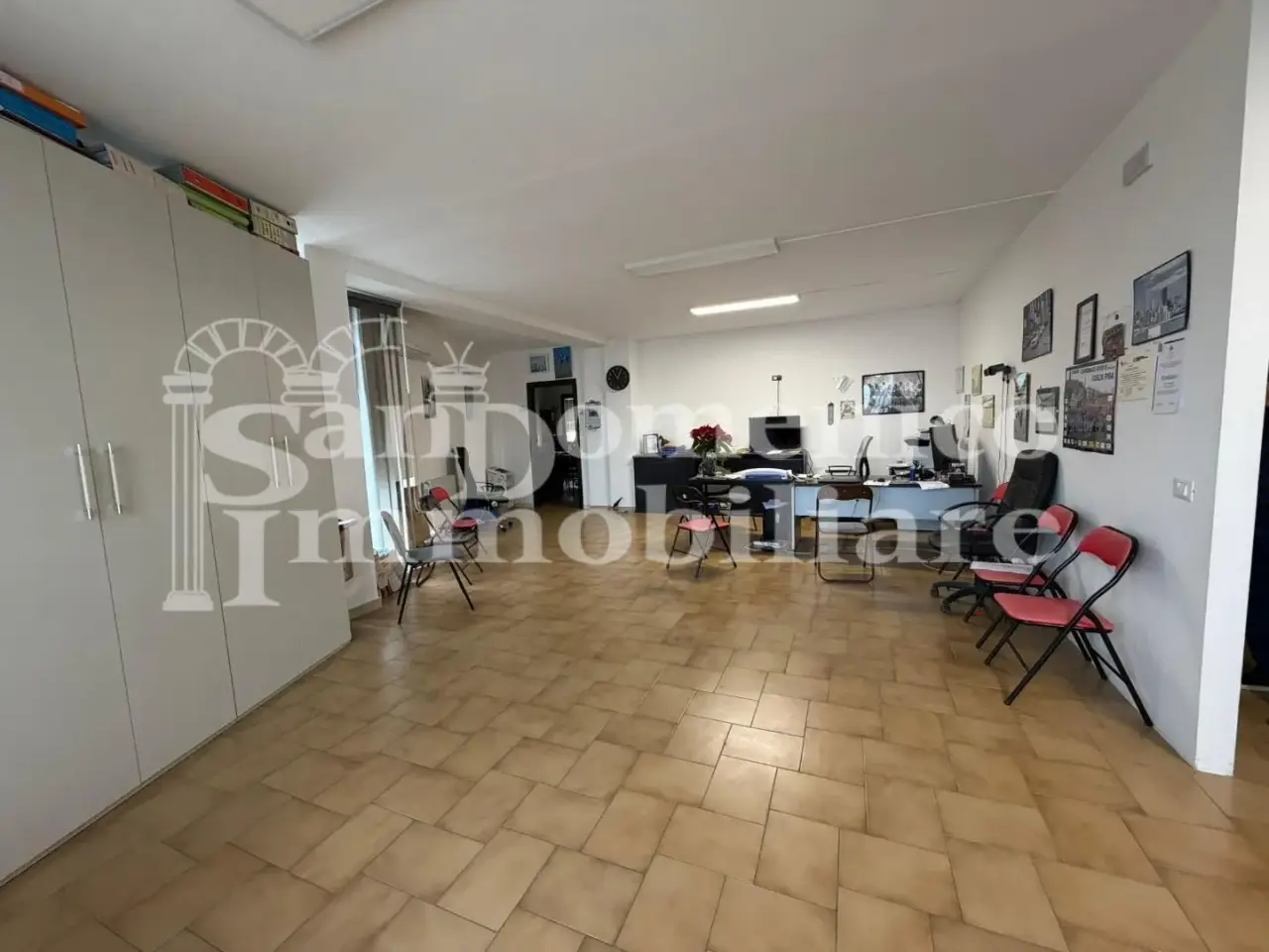 Ufficio in , Cascina, {3} - Foto 1