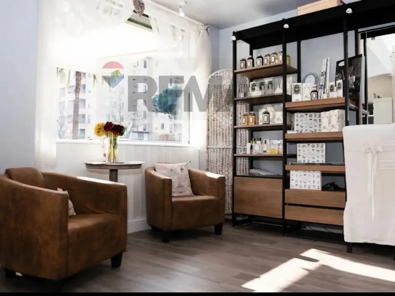 Esercizio commerciale in Via degli Astri 116, Roma, {3} - Foto 2