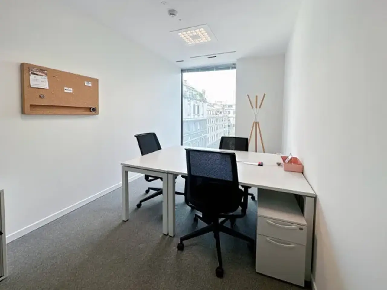 Ufficio in Via Filippo Turati 30, Milano, {3} - Foto 2