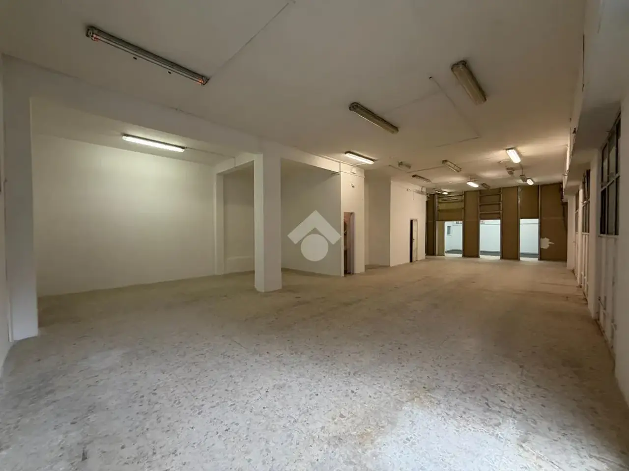 Negozio in Via delle Zattere 45, Roma, {3} - Foto 1