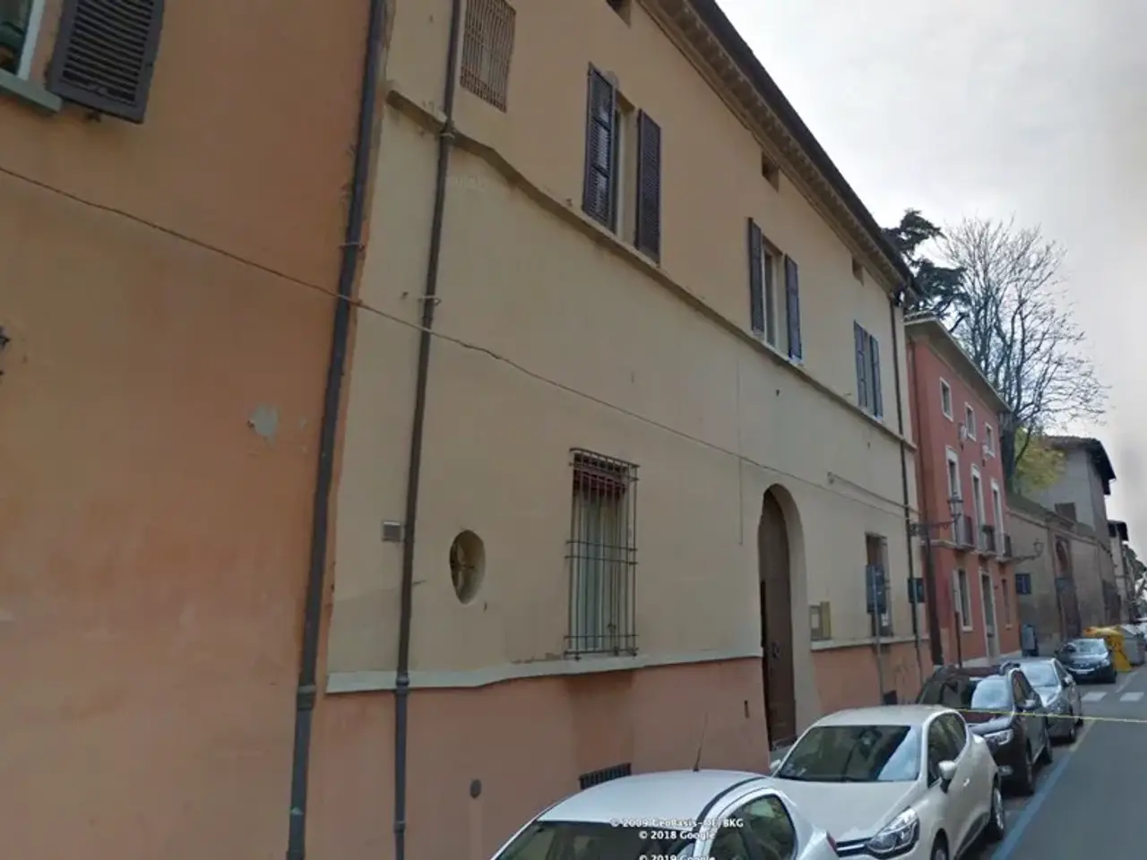 Locale commerciale in Via Cavour 67, Imola, Centro Storico, Imola, {3} - Foto 1