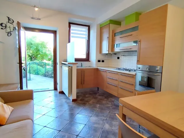 2-room flat in Via Monviso, Ponteranica - Photo 1