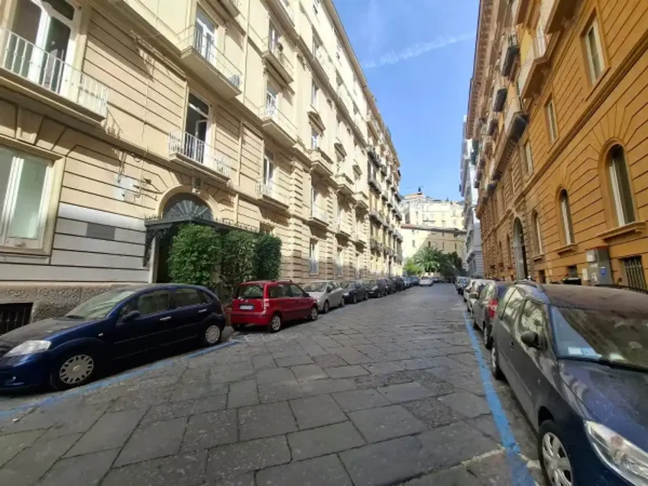 Ufficio in Via del Rione Sirignano 6, Napoli, {3} - Foto 1