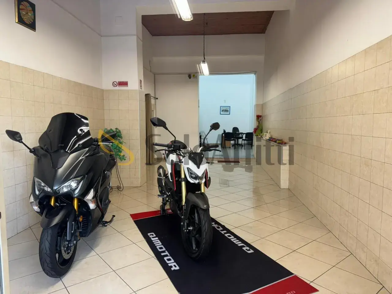 Negozio in Viale Pio XI, Reggio di Calabria, {3} - Foto 2